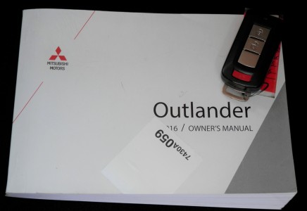 Image for 2016 Mitsubishi Outlander AWD